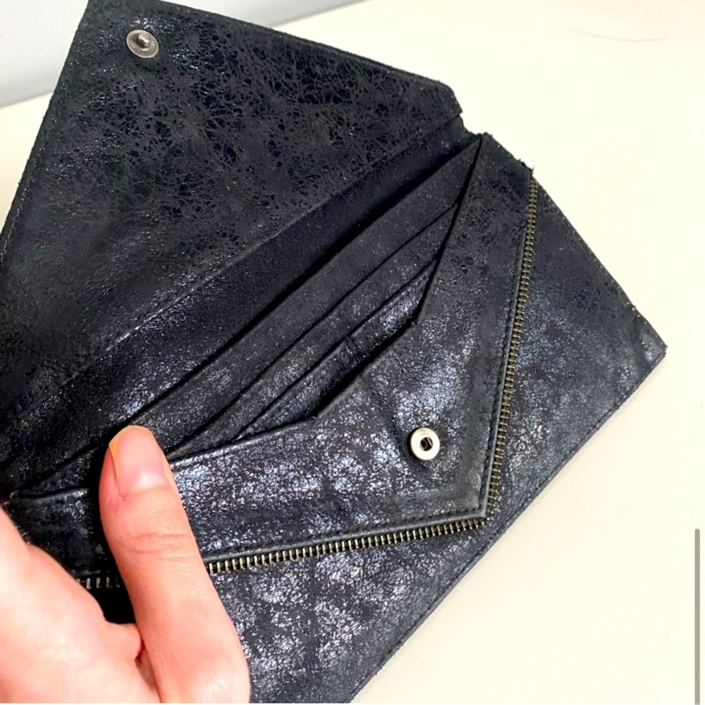 Matt & Nat wallet